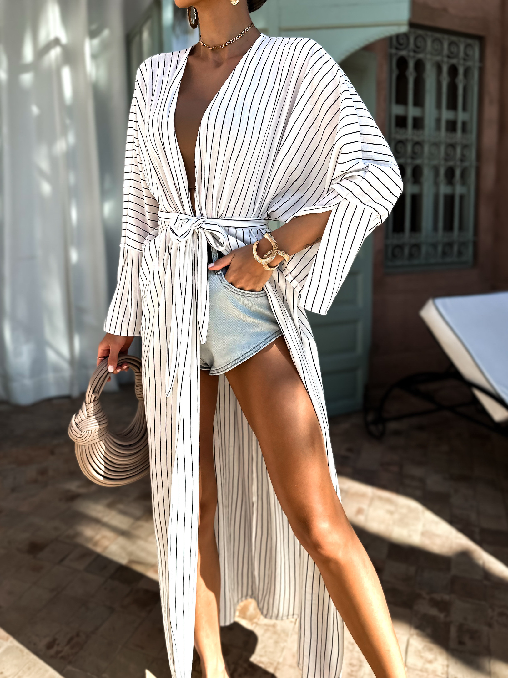 Bílý dlouhý zavazovací cardigan IZAURAL Velikost: ONESIZE