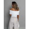 Bílý elegantní top MASISE se spadlými rameny