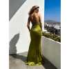 Olivové dlouhé saténové šaty ERIKAL s rozparkem