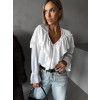 Bílá elegantní halenka KINGAR s volány