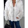 Bílý krátký faux fur kožesinový kabát JENEL