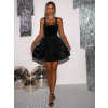 Černé krátké sametové vypasované šaty KALLIAS