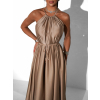 Světle hnědé dlouhé lesklé saténové šaty MADES se zavazováním