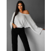 Bílý elegantní volný svetřík AIRINI
