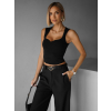 Černý top TARLYA  s výstřihem