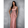 Starorůžové saténové šaty FIAMMAR na jedno rameno