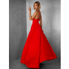 Červené dlouhé elegantní šaty LAENOR s výstřihem
