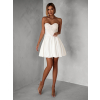 Bílé krátké šaty NAMSOSE s áčkovou sukní