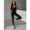 Černý tvarující sportovní overal YUSARI
