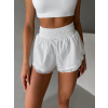 Bílé sportovní fitness kraťasy LEVARA