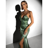 Zelené plesové dlouhé třpytivé šaty ELUREYA s rozparkem