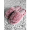 Růžové huňaté pantofle PUFFY