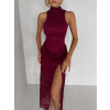 Vínové krajkované šaty PURELY s vlečkou
