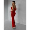 Červené společenské dlouhé vypasované šaty BELSANTE s rozparkem