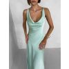 Světle zelené saténové dlouhé šaty MIREVE s odhalenými zády