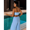 Světle modrý mušelínový letní crop top BALEEN pás přes prsa