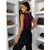 Vínové elegantní krajkové body ORVELLA s výstřihem