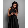 Černé elegantní lesklé šaty CORALLINE s vázáním kolem krku