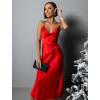 Červené lesklé elegantní šaty MADALYN s vázáním na zádech