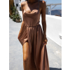Hnědé lesklé elegantní šaty YASMINE s rozparkem