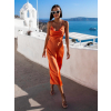 Oranžové lesklé elegantní šaty MADALYN s vázáním na zádech