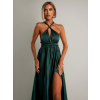 Smaragdové lesklé šaty VALERDI s variabilním vázáním a rozparkem