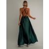 Smaragdové lesklé šaty VALERDI s variabilním vázáním a rozparkem