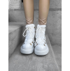 Bílé kotníkové boty LUNNAY se šněrováním