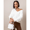 Bílý svetr IRENE s výstřihem do V