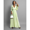 Světle zelené elegantní šaty PARFOMELLE s výsřihem do V