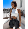 Bílý elegantní crop top POMPENE se stříbrným detailem