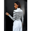 Bílý lehký svetřík NINES s pruhy
