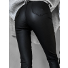 Černé koženkové kalhoty INCI s push-up efektem