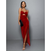 Červené elegantní šaty ROMULUS s průstřihem