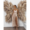 Béžové dlouhé šaty FAIRYTALE s rozparkem