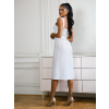 Bílé midi šaty ANGELI s rozparkem a páskem