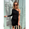 Černé krátké šaty POSABLET na jedno rameno