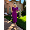 Tmavě fialové elegantní šaty TOLAR s průstřihem